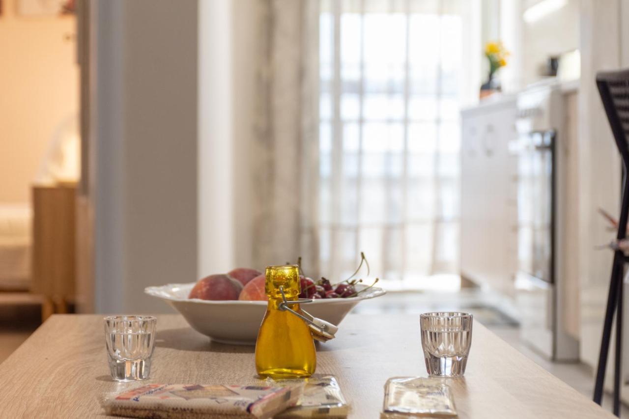 Marial City Apartment Chania Chania  Bagian luar foto